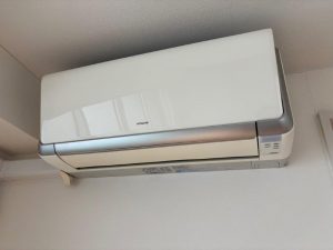 301 (16)
