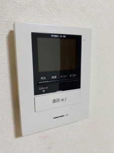 203 (43)