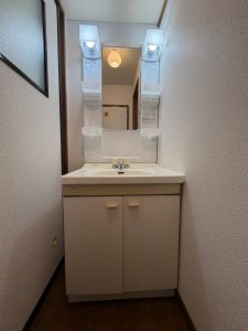 202 (18)